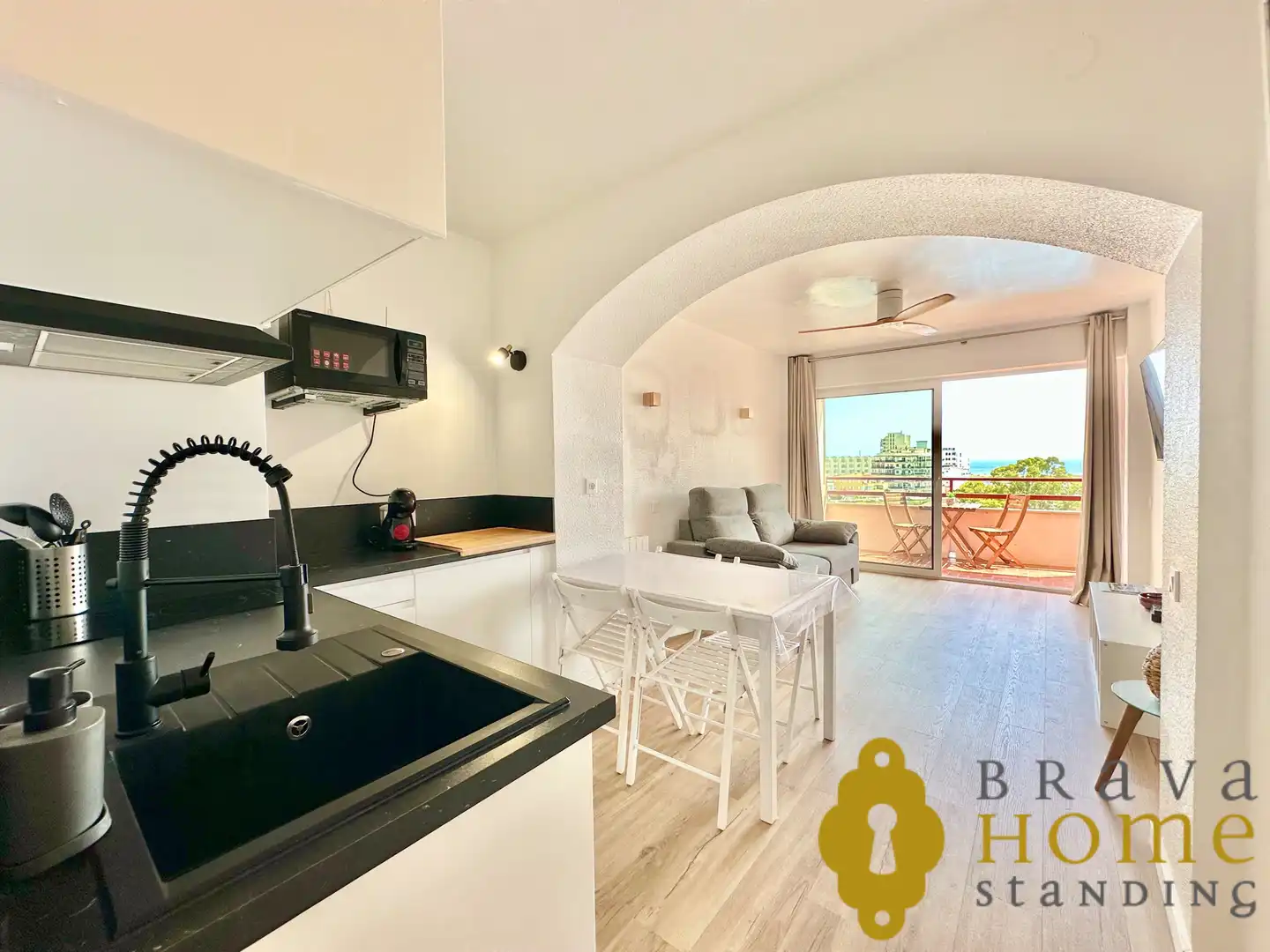 Studio avec piscine à vendre à Carrer Cap Llevant, imagen 3
