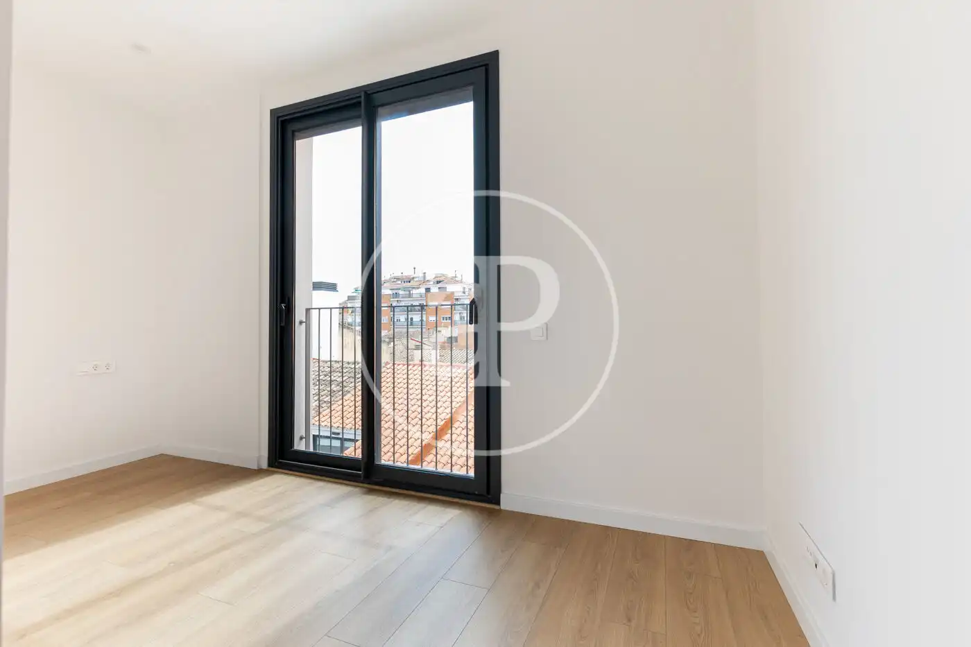 Bedroom of Flat for sale in Sant Cugat del Vallès  with Air Conditioner, Heating and Storage room