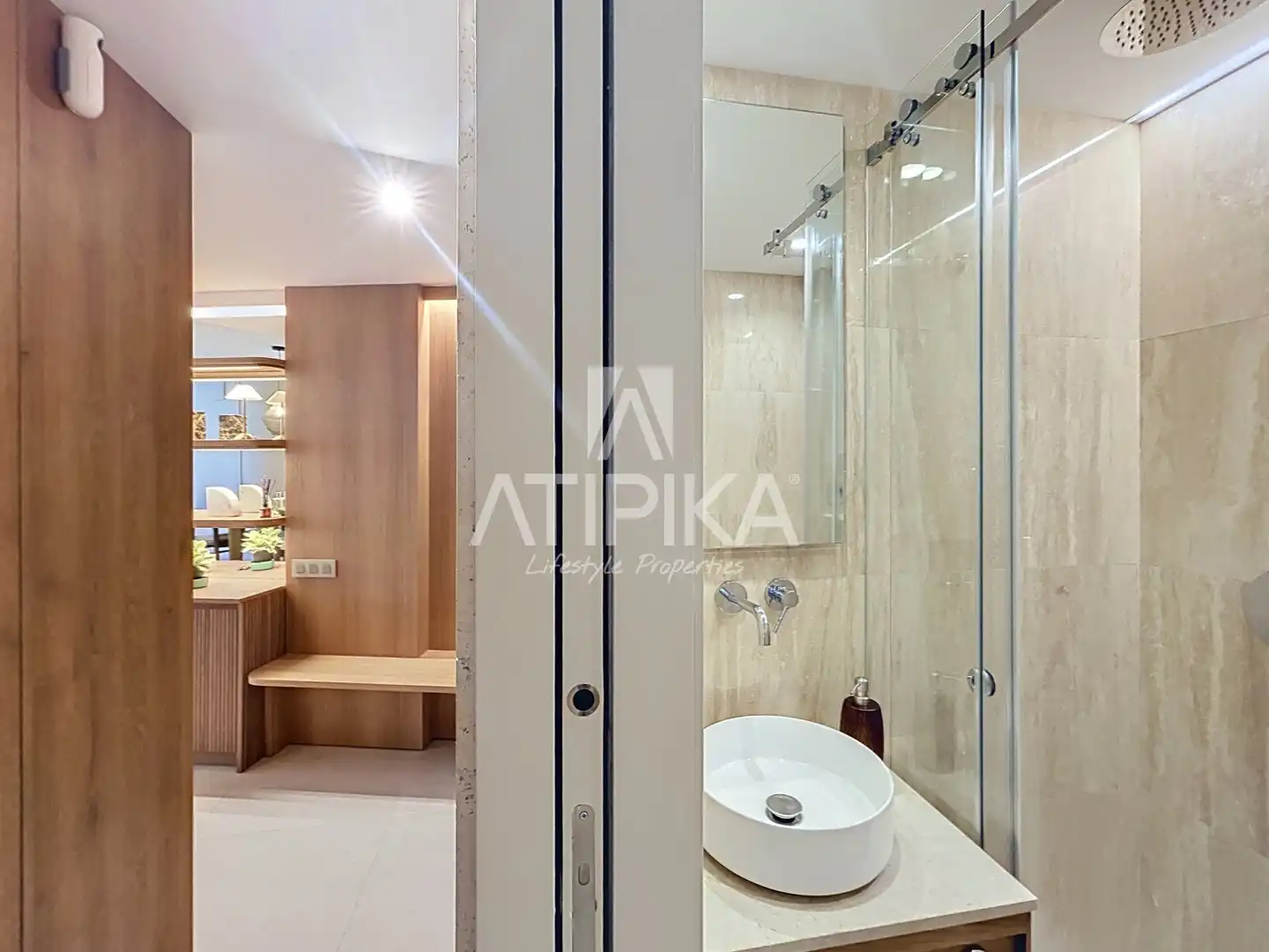 Bathroom of Flat for rent in Barcelona  with Air Conditioner, Terrace and Furnished
