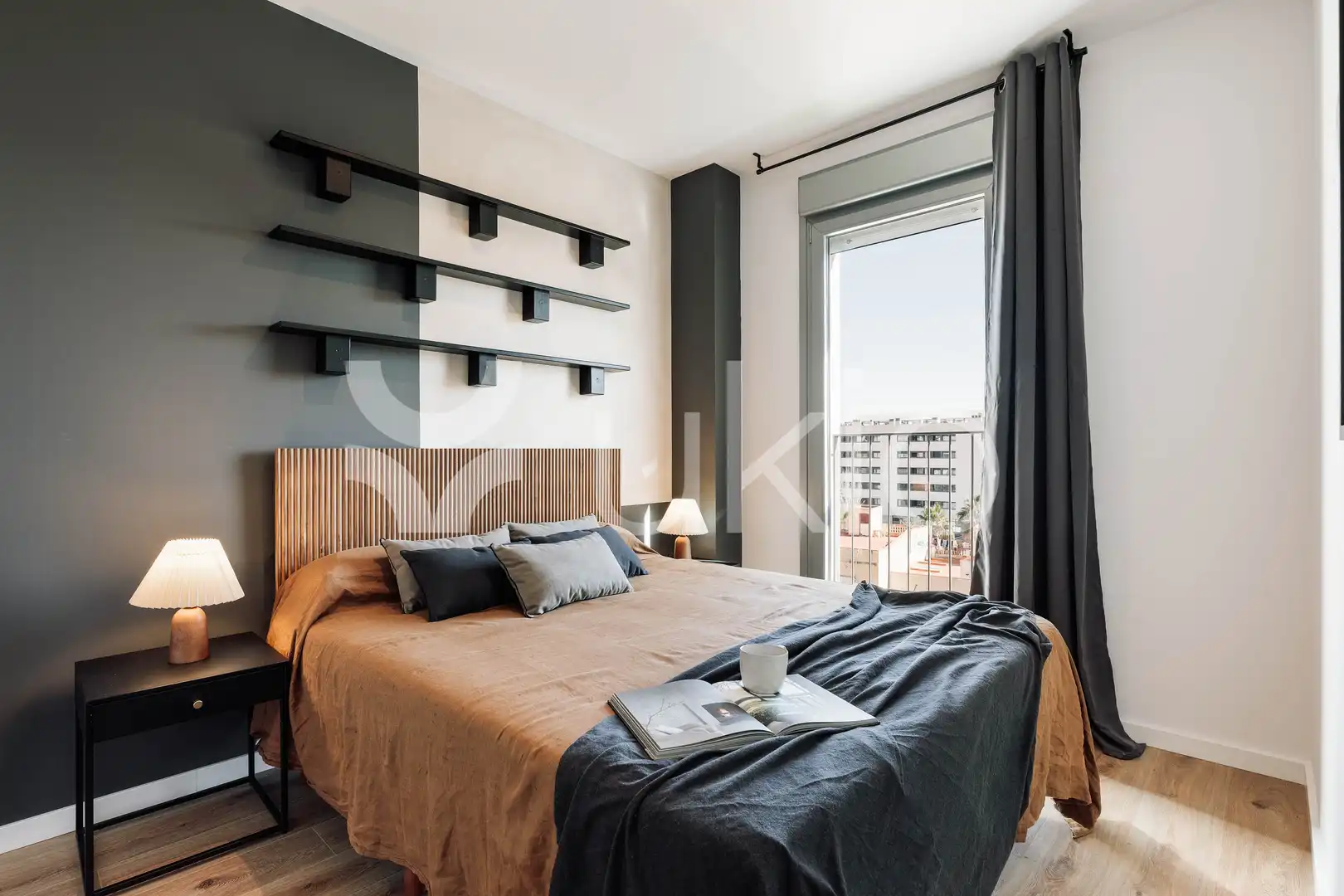 Habitación de Apartamento de alquiler en Barcelona con Aire acondicionado, Calefacción y Amueblado