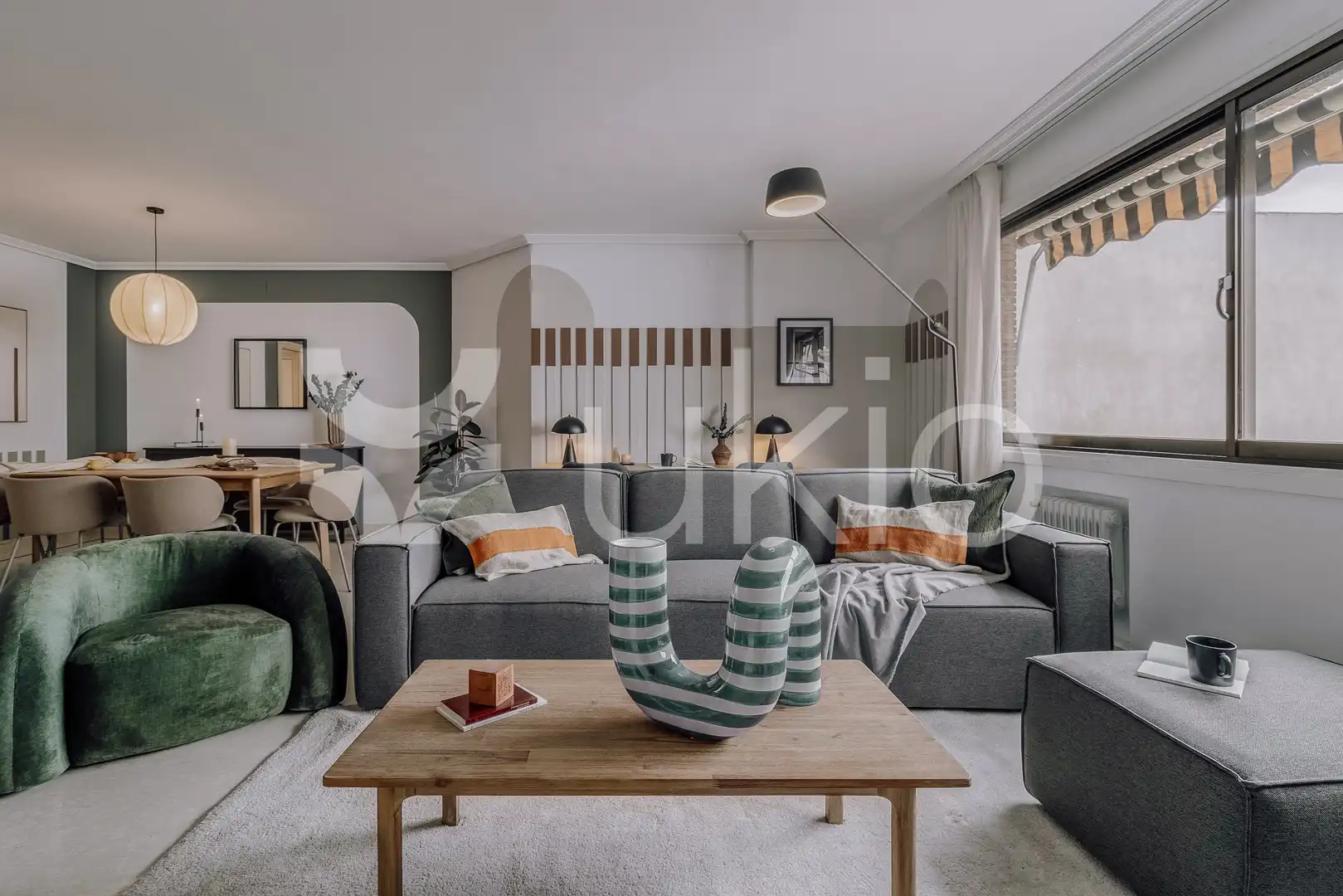 Sala de estar de Apartamento de alquiler en Madrid con Aire acondicionado, Calefacción y Amueblado