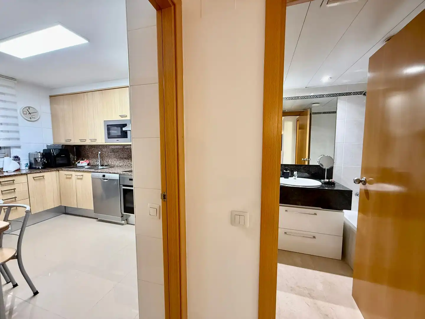 Dúplex en venta en Cornellà de Llobregat con Balcón