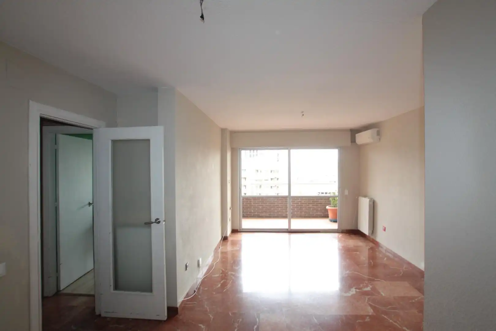Piso de alquiler en Granada con Aire acondicionado y Terraza