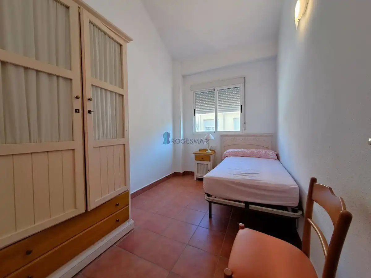Schlafzimmer von Einfamilien-Reihenhaus zum Verkauf in Benicasim / Benicàssim mit Privatgarten, Terrasse und Balkon
