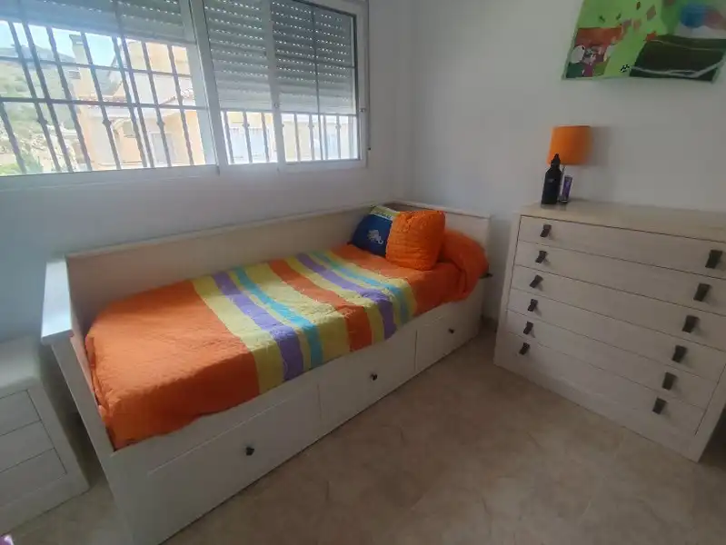 Habitación de Casa adosada en venta en Cullera con Aire acondicionado, Calefacción y Terraza