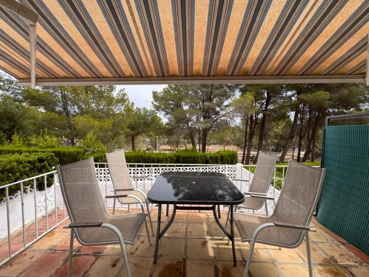 Bungalow avec piscine à vendre à Pinar del Advocat - Cometa