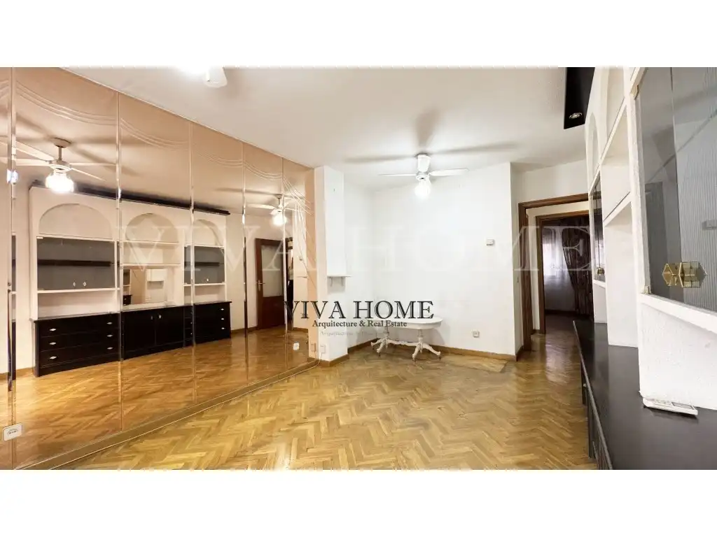 Flat for sale in Madrid