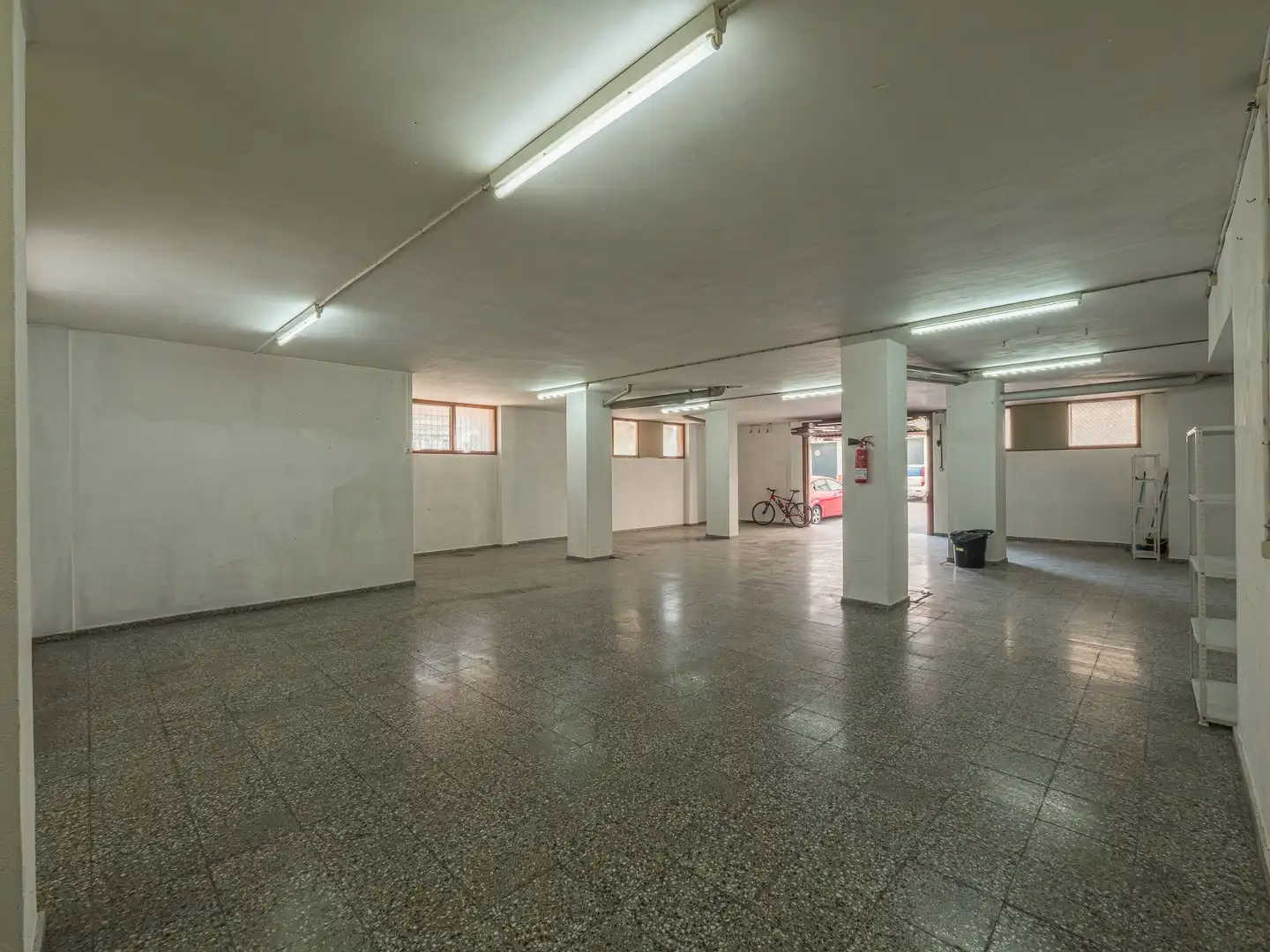 Parking for sale in Calle CARRER DE SANT FELIP, imagen 4
