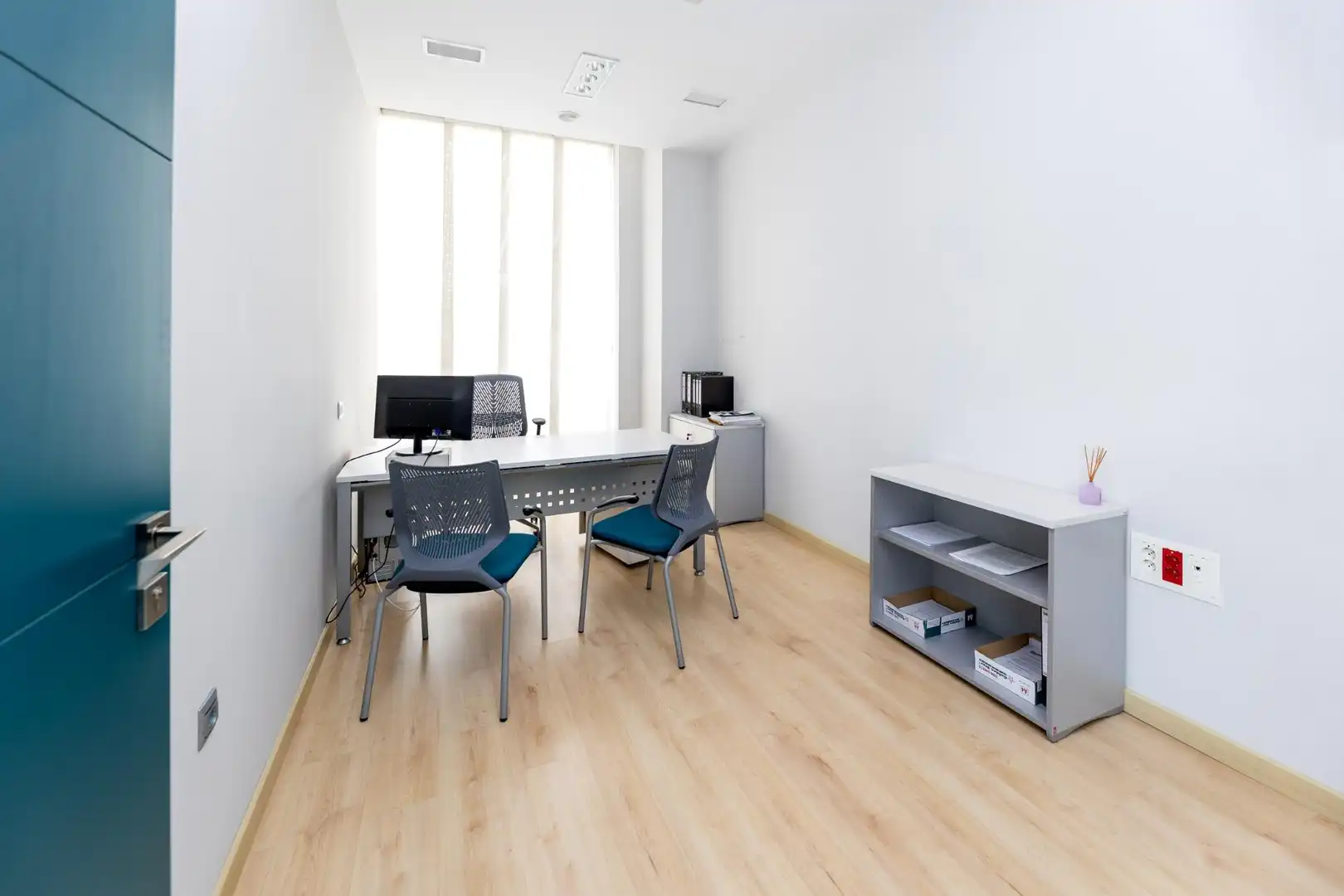 Business premises for sale in Avenida de la Ilustración 87, imagen 16