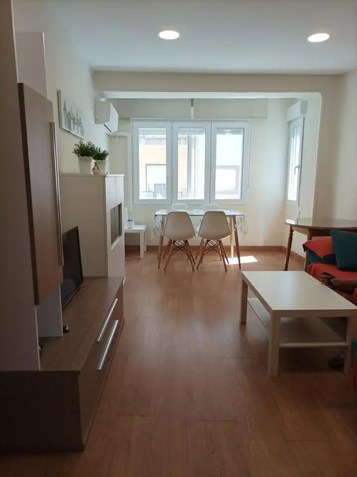 Wohnzimmer von Wohnung zur Miete in Granada