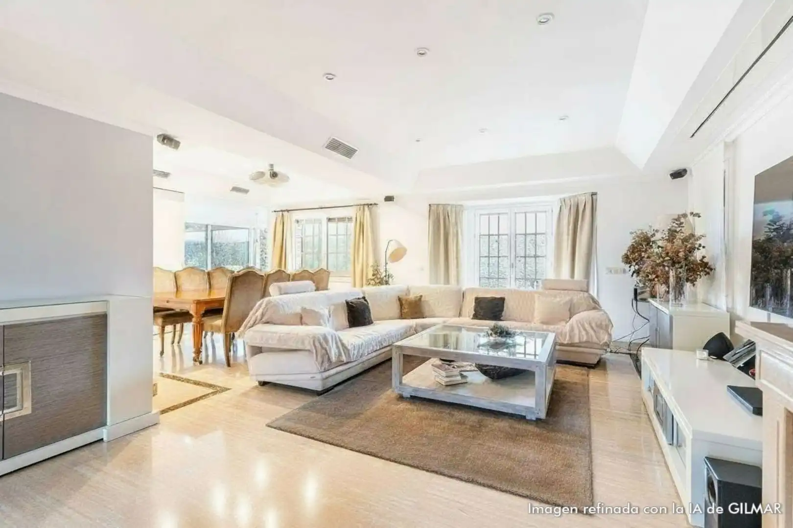 Sala de estar de Casa o chalet en venta en Las Rozas de Madrid con Aire acondicionado, Calefacción y Jardín privado