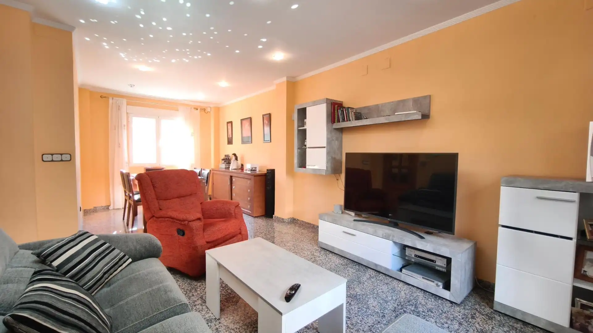 Casa amb terrassa en venda a Calle cazador 8, imagen 6