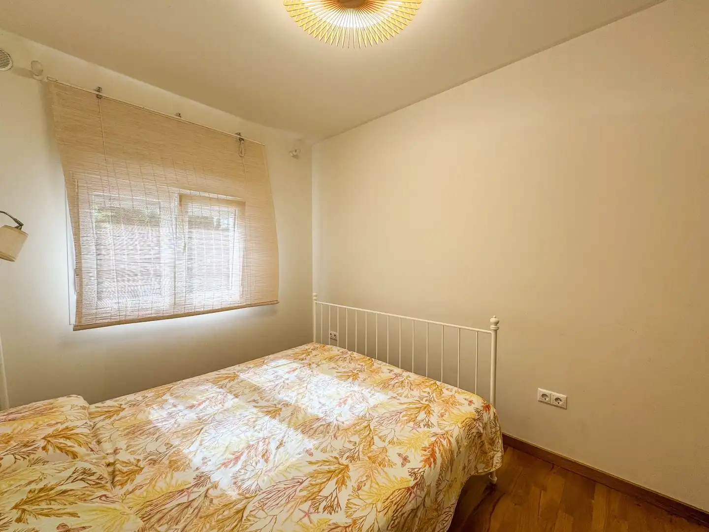 Dormitori de Casa o xalet de lloguer en Torrevieja amb Aire condicionat, Jardí privat i Terrassa
