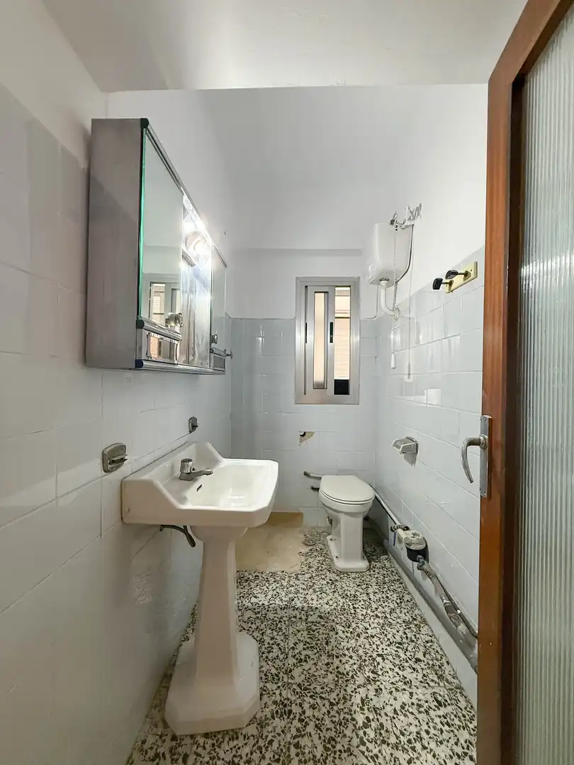 Baño de Piso en venta en Valencia con Balcón