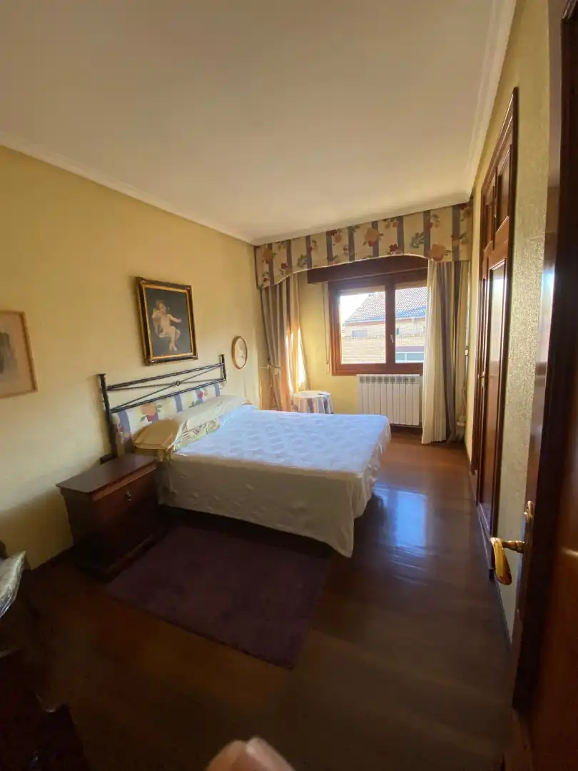 Schlafzimmer von Maisonette zum Verkauf in Calahorra mit Klimaanlage, Heizung und Parkett