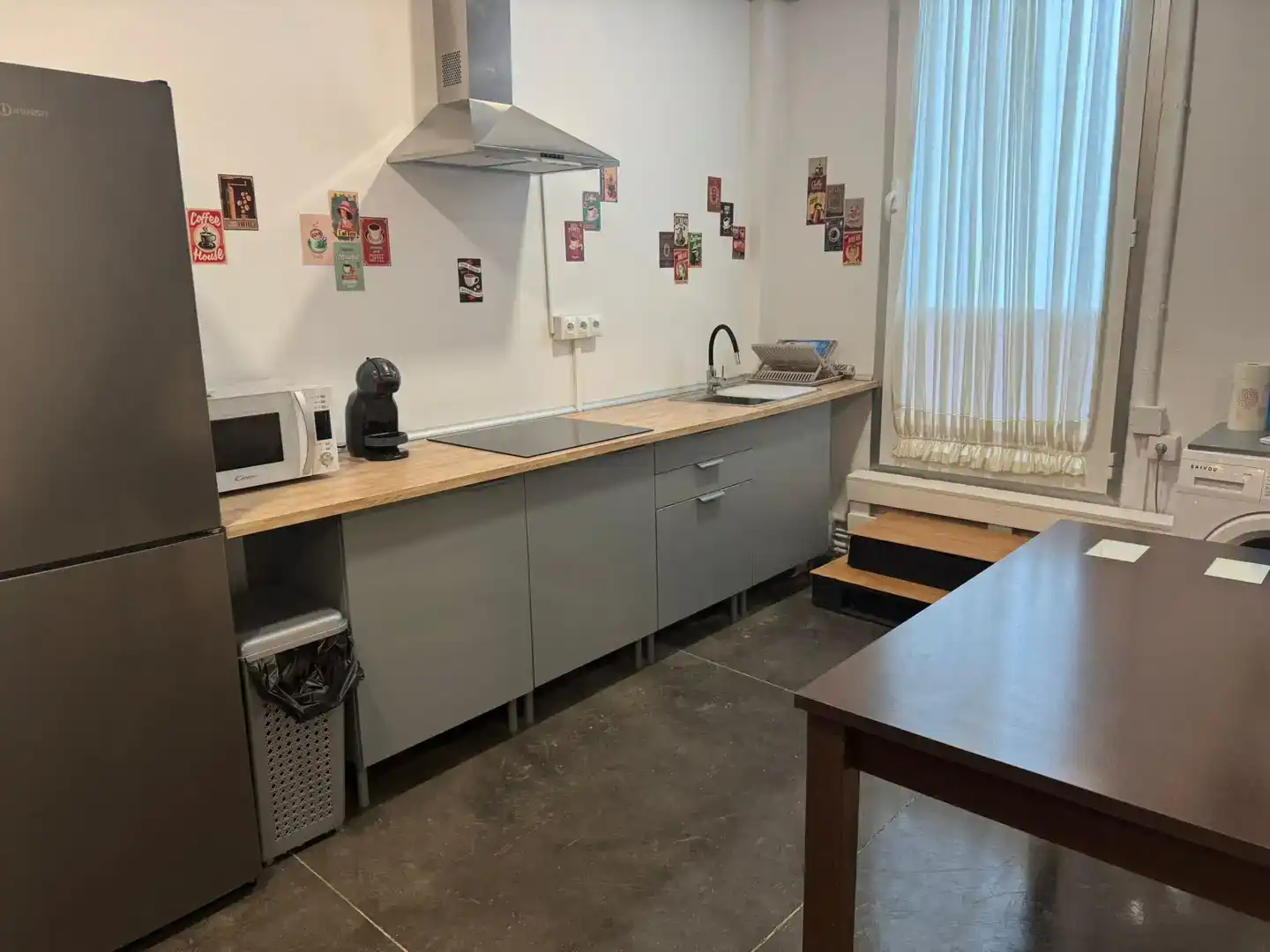 Cuina de Loft de lloguer en Bollullos de la Mitación amb Aire condicionat i Moblat