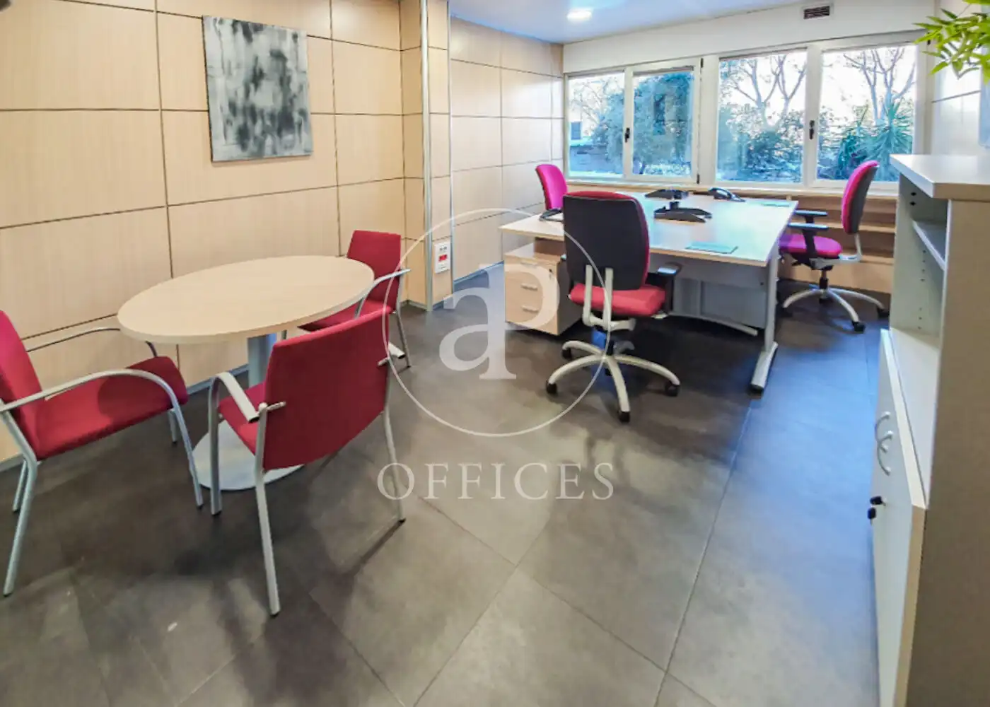 Büro zur Miete in Madrid mit Klimaanlage und Heizung