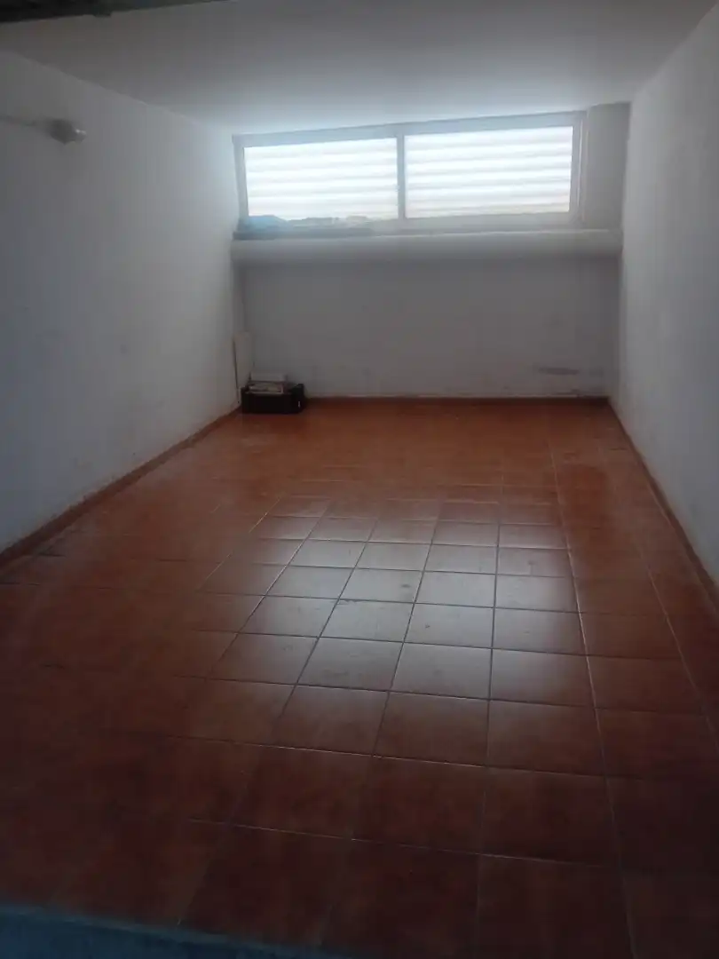 Flat for sale in Valls  with Air Conditioner, Heating and Oven