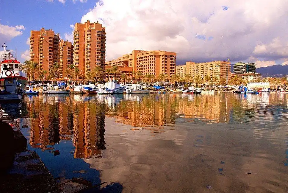 Vista exterior de Apartamento en venta en Fuengirola con Aire acondicionado, Calefacción y Terraza