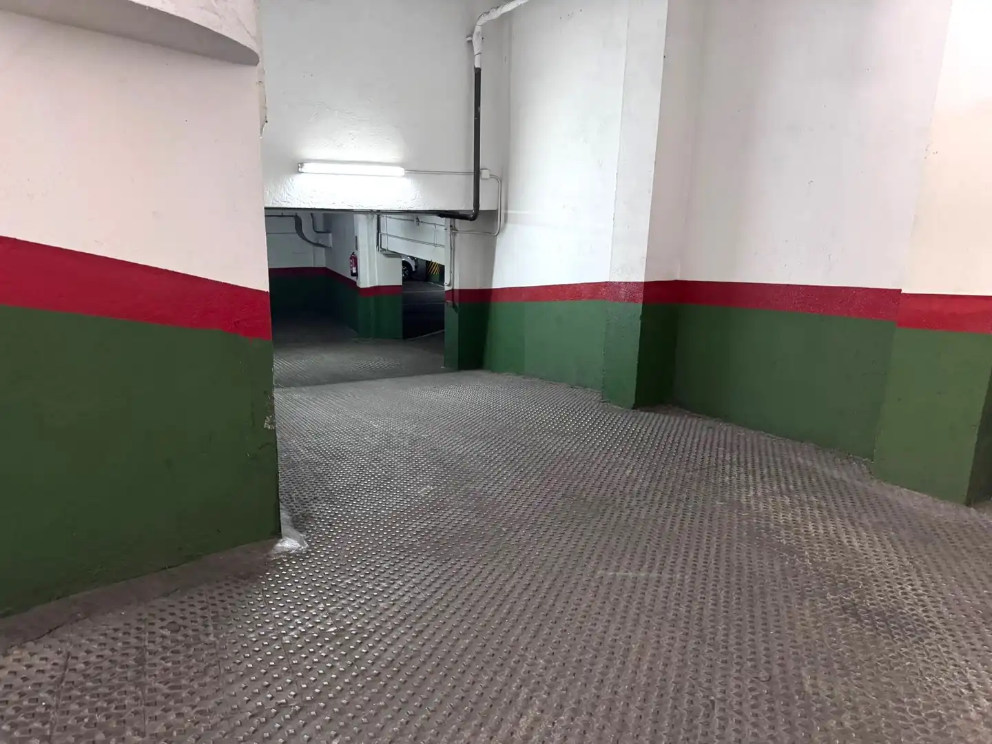 Aparcament de Garatge de lloguer en Madrid