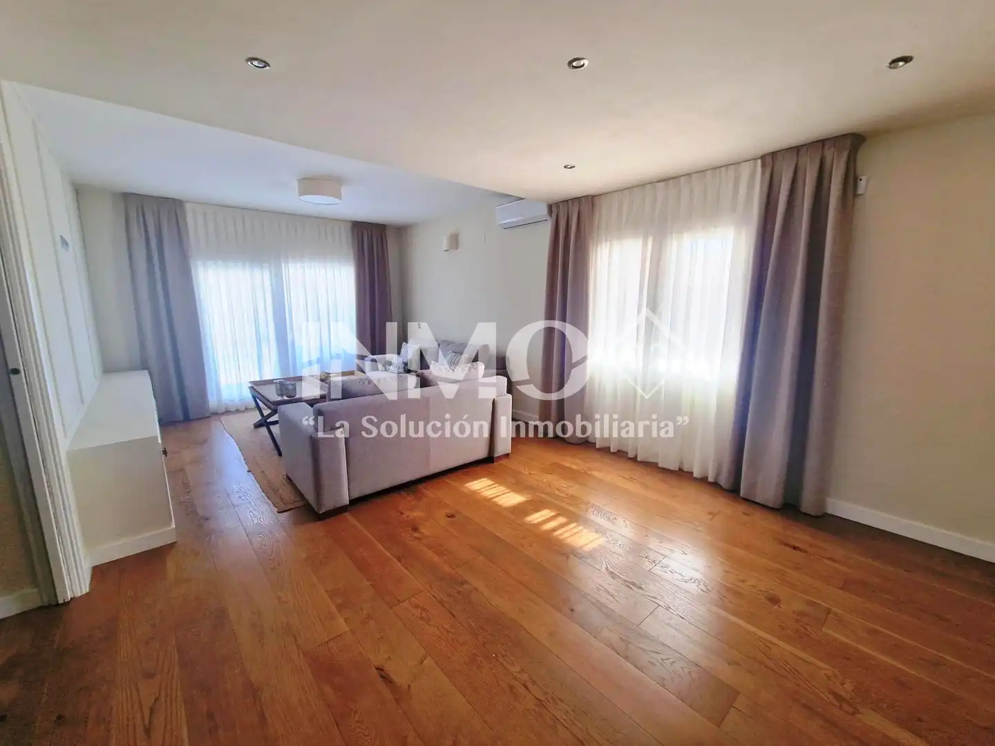 Villa mit Terrasse zum Verkauf in Carrer Navàs de Tolosa, imagen 7