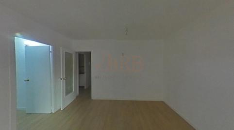 Foto 2 de Piso en venta en Calle Pere Sala, 12, La Roureda, Viladecans