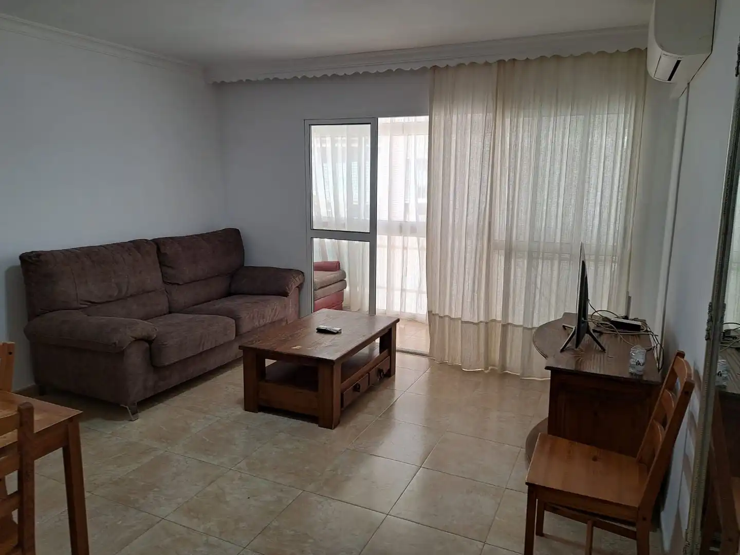 Sala de estar de Piso de alquiler en Málaga con Aire acondicionado, Terraza y Amueblado