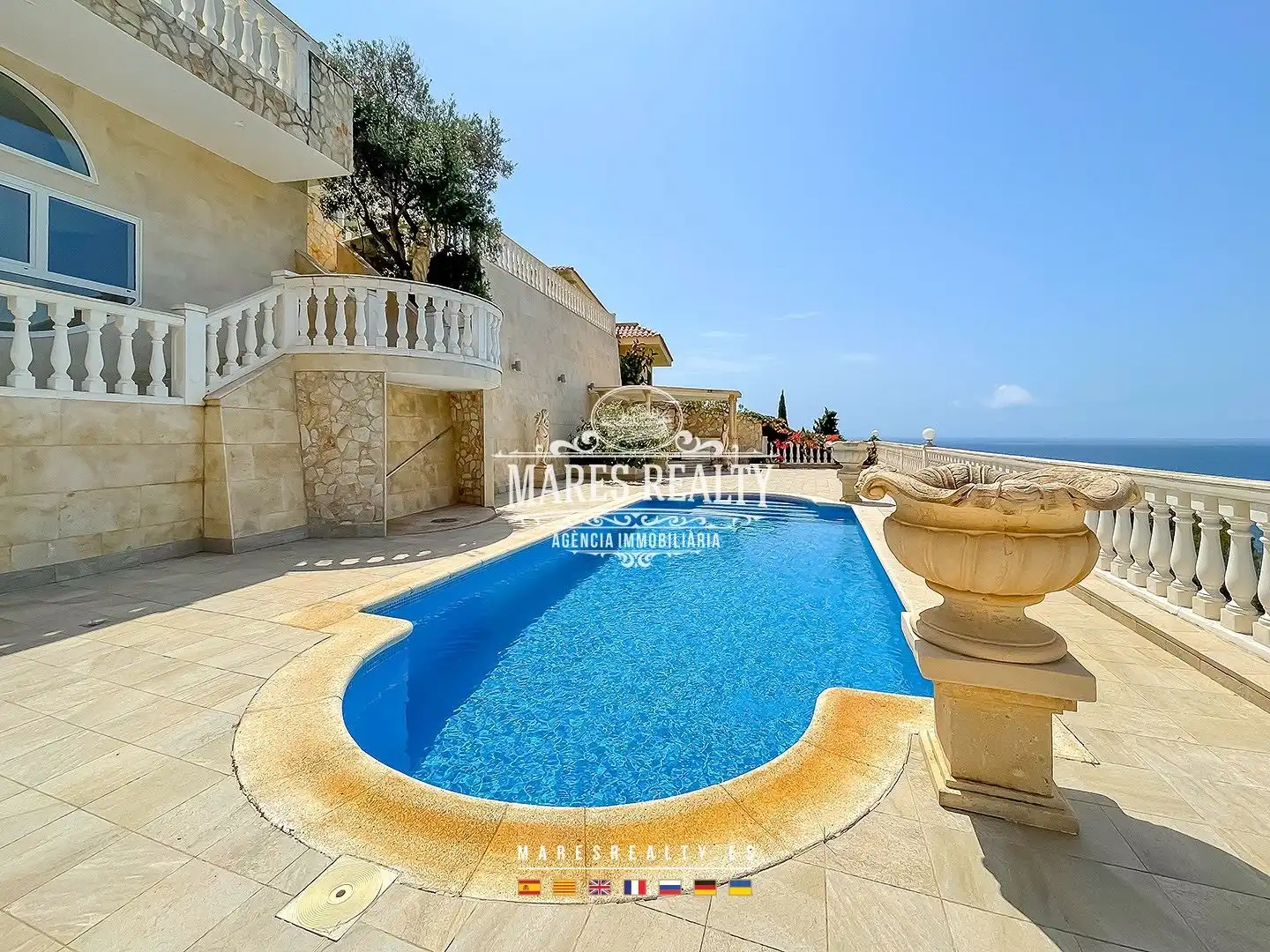 Vista exterior de Casa o xalet en venda en Lloret de Mar amb Aire condicionat, Calefacció i Jardí privat