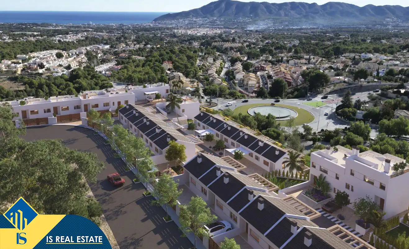 Vista exterior de Casa o chalet en venta en La Nucia con Terraza y Piscina