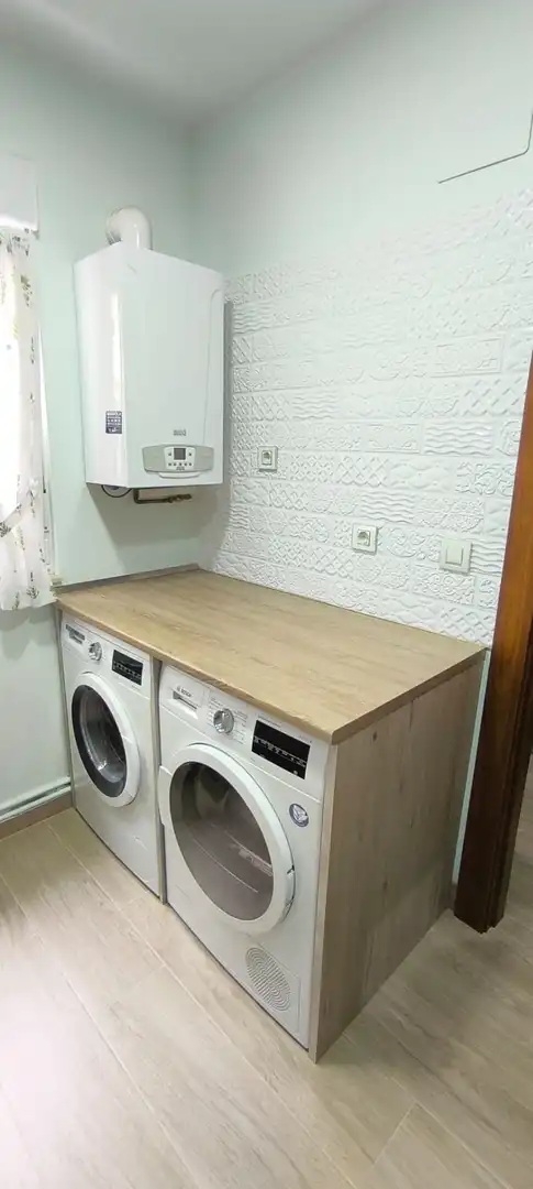 Cocina de Piso en venta en Torrelavega  con Calefacción y Trastero