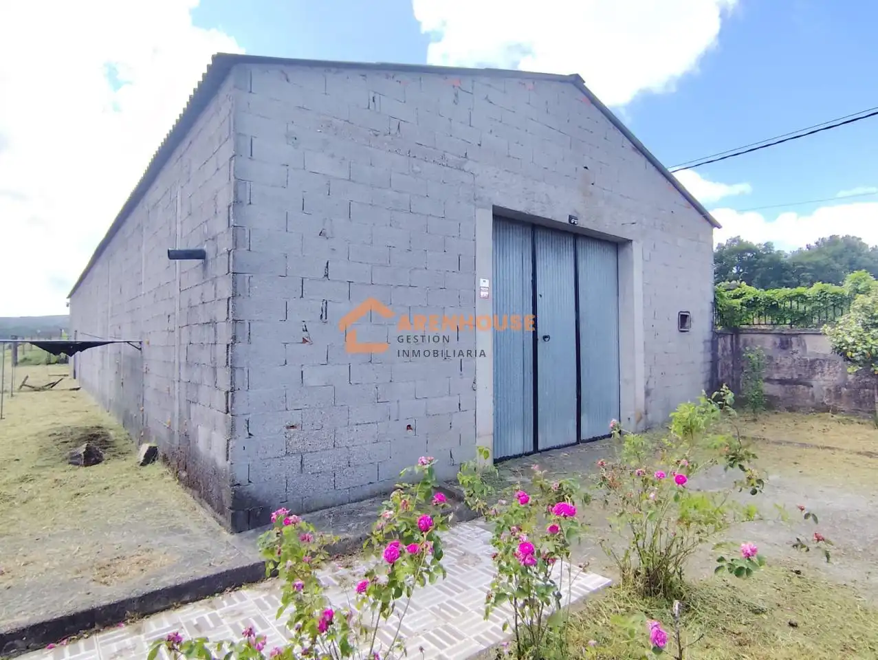 Vista exterior de Casa o xalet en venda en Bande amb Calefacció, Jardí privat i Traster