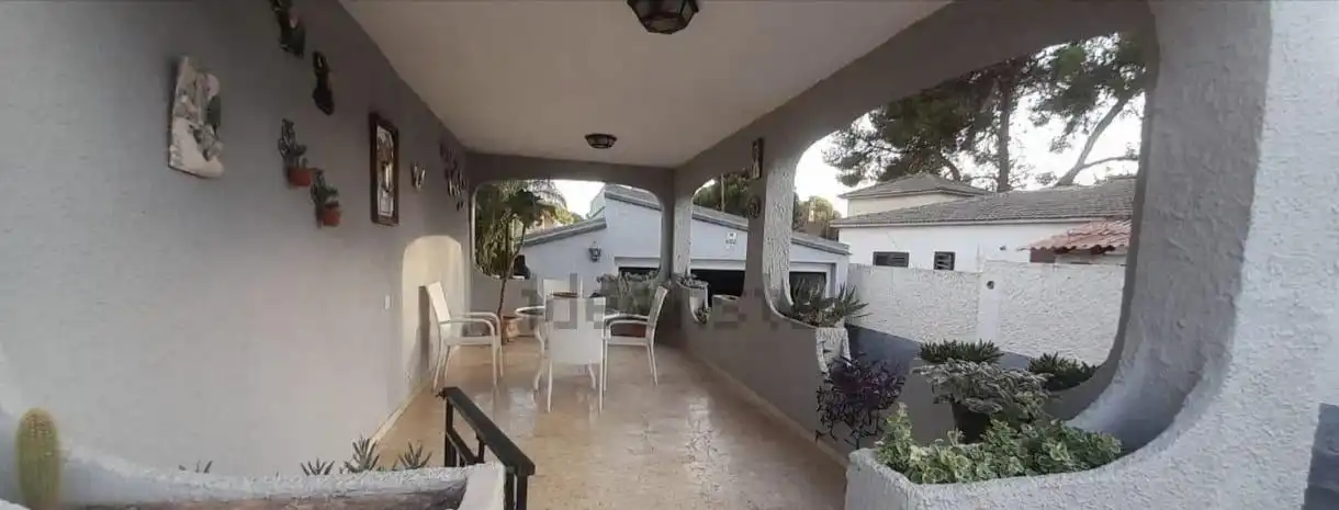 Terraza de Casa o chalet en venta en Paterna con Aire acondicionado, Calefacción y Jardín privado