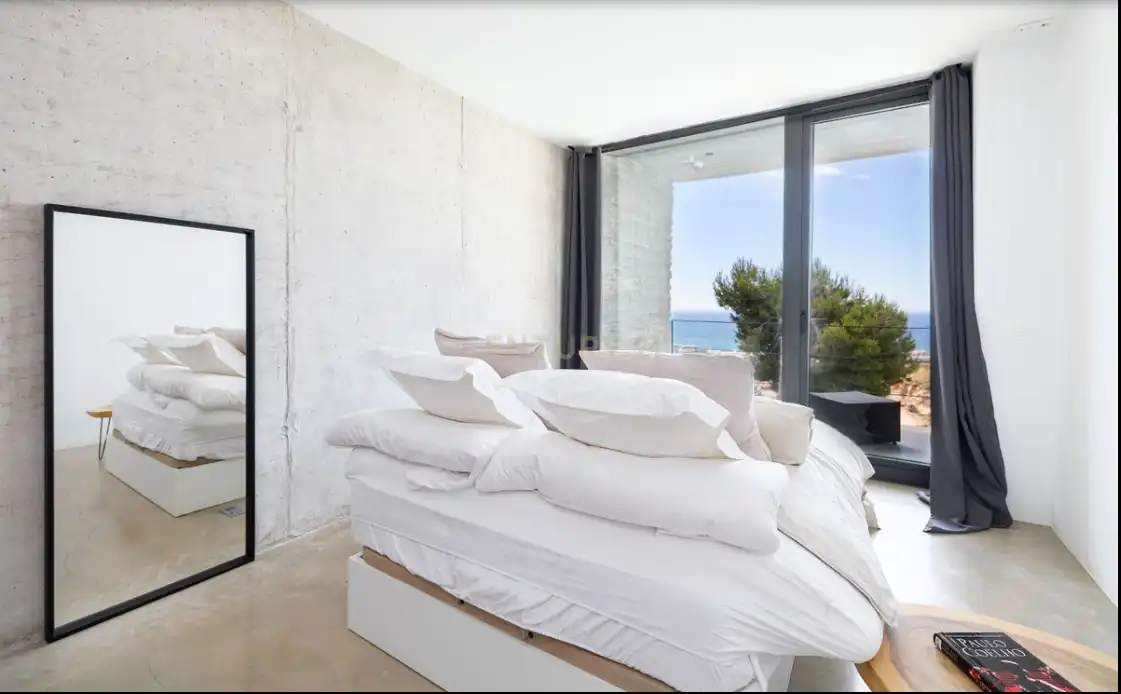 Dormitori de Casa o xalet en venda en Benalmádena amb Aire condicionat, Piscina i Rentadora