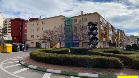 Piso reformado en pleno centro de Cuenca  listo para entrar a vivir