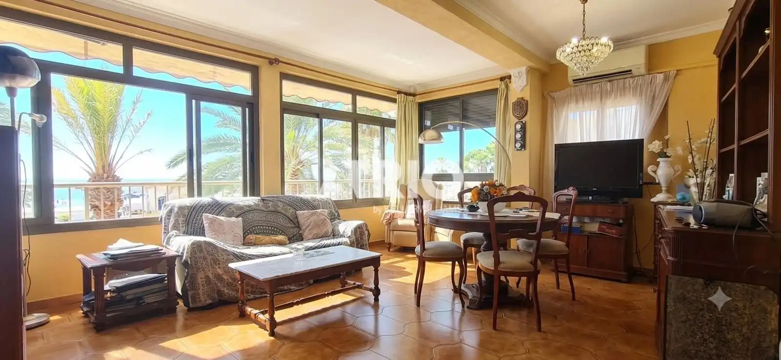 Sala d'estar de Casa o xalet en venda en  Palma de Mallorca amb Aire condicionat i Terrassa
