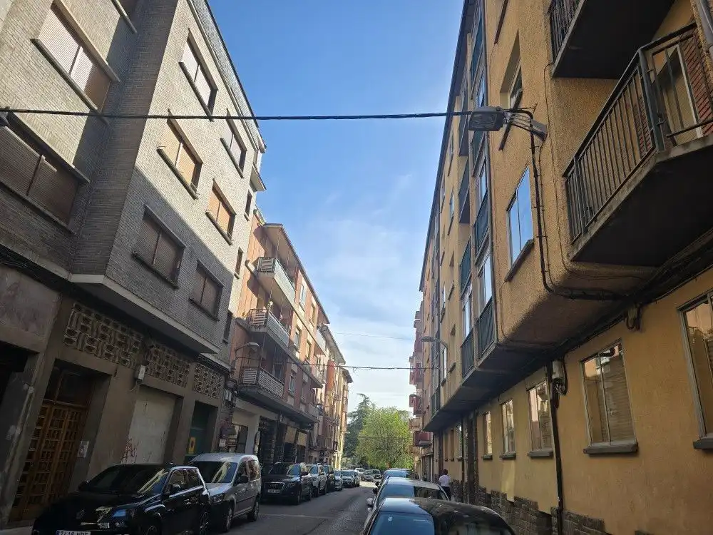 Vista exterior de Trastero en venta en Jaca