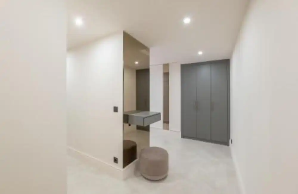 Ground floor for rent in Estepona  with Air Conditioner, Terrace and Storage room