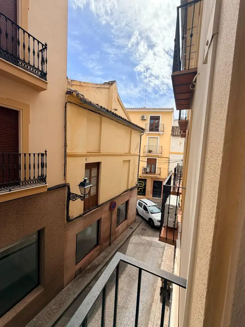Vista exterior de Pis en venda en Antequera