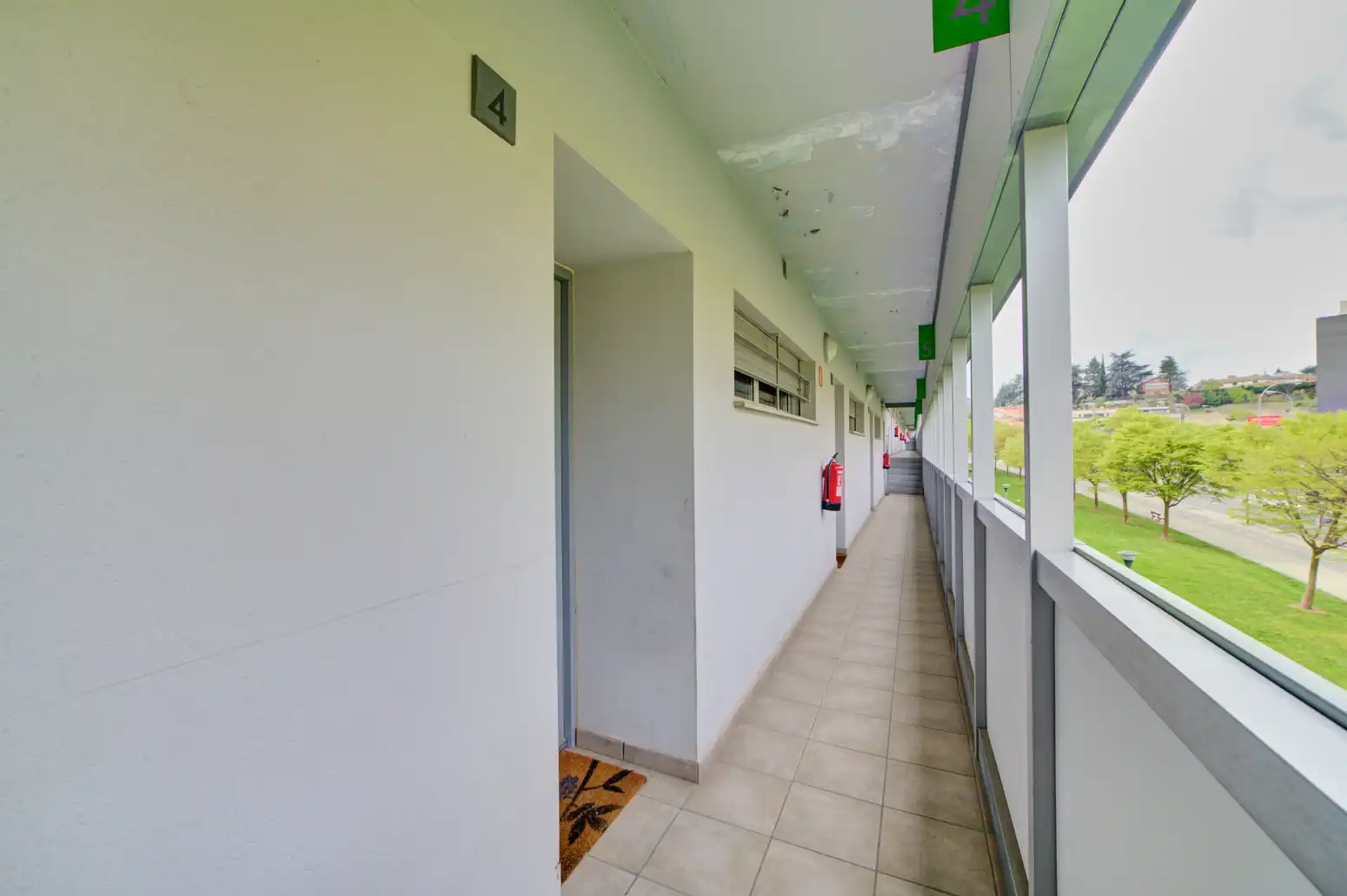 Piso de alquiler en  Pamplona / Iruña con Calefacción, Parquet y Trastero