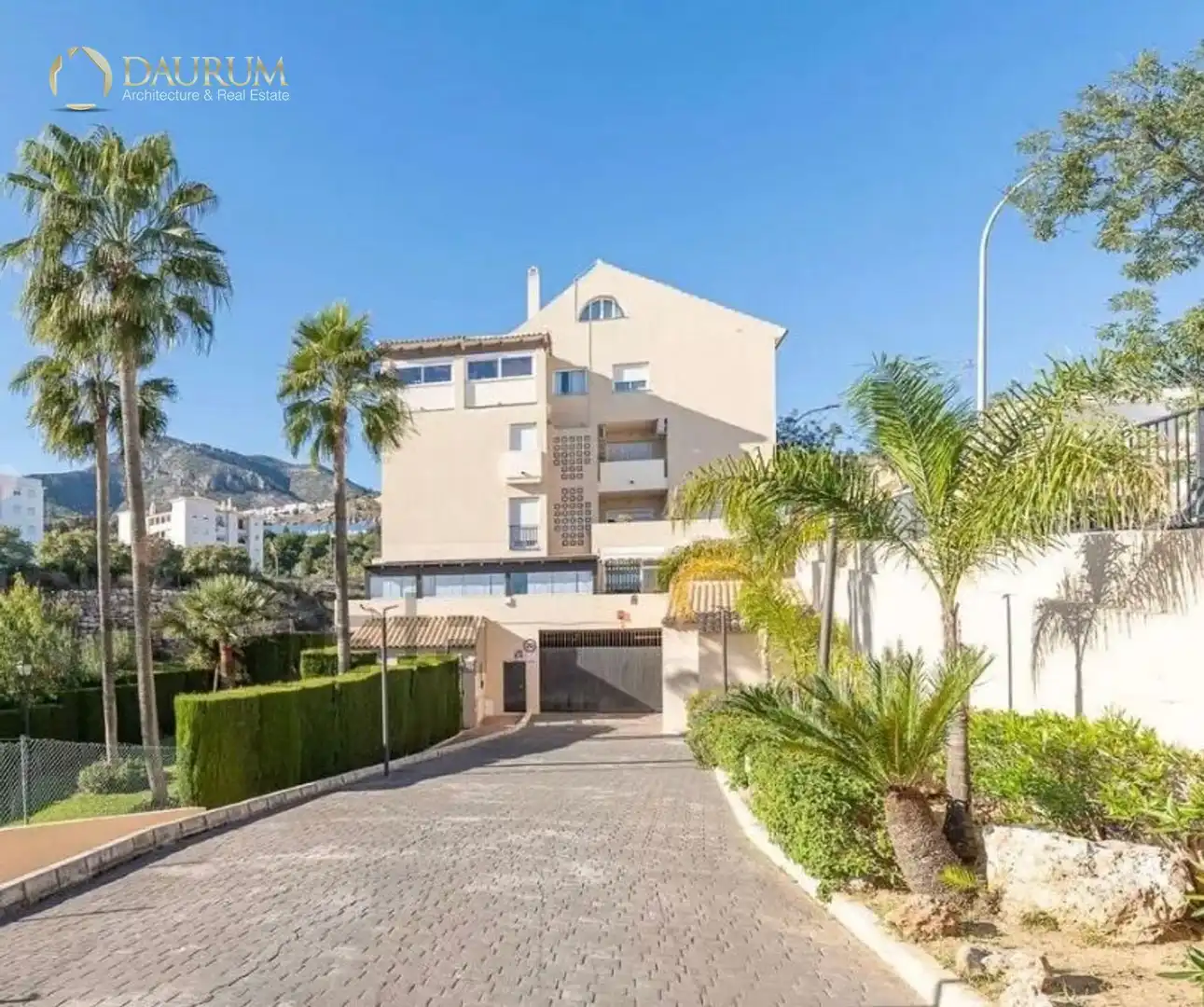 Exterior view of Attic for sale in Benalmádena  with Air Conditioner, Terrace and Storage room