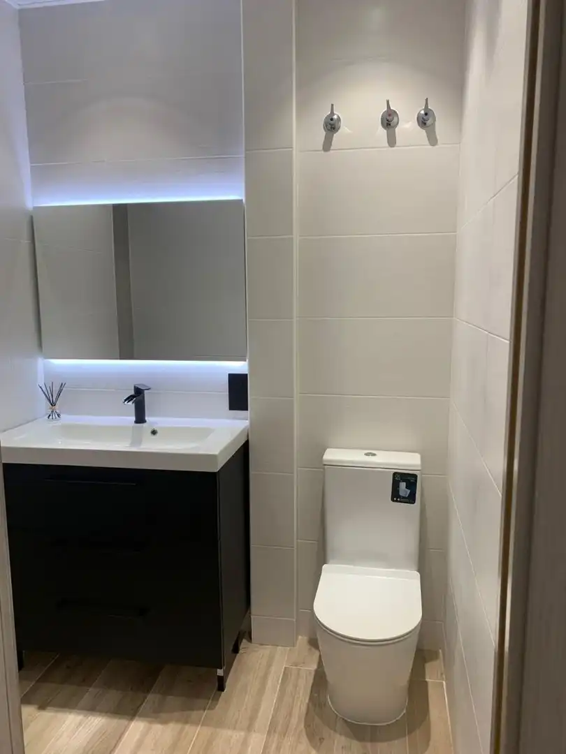 Bathroom of Ground floor for sale in Sabadell  with Air Conditioner, Heating and Terrace