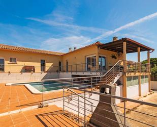 Exterior view of House or chalet for sale in Calafell  with Air Conditioner, Private garden and Terrace