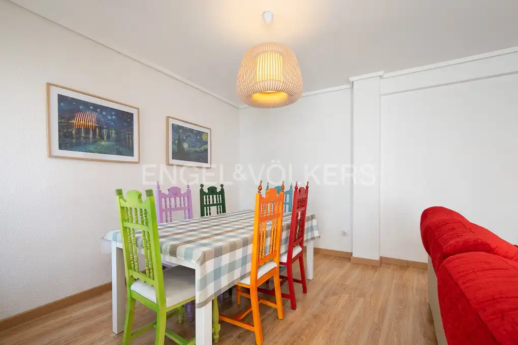 Dining room of Flat for rent in Valencia  with Heating, Parquet flooring and Terrace