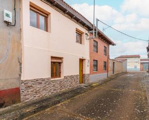 Vista exterior de Casa o xalet en venda en Matanza