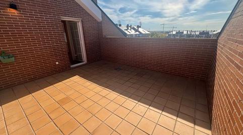 Foto 2 de Dúplex de lloguer a El Cantizal, Madrid