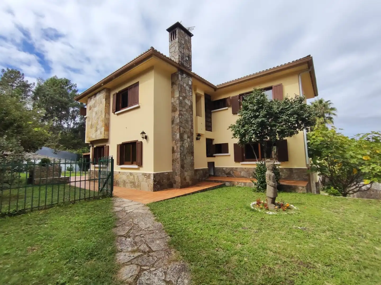 Casa con piscina in vendita a Gondomar, imagen 2