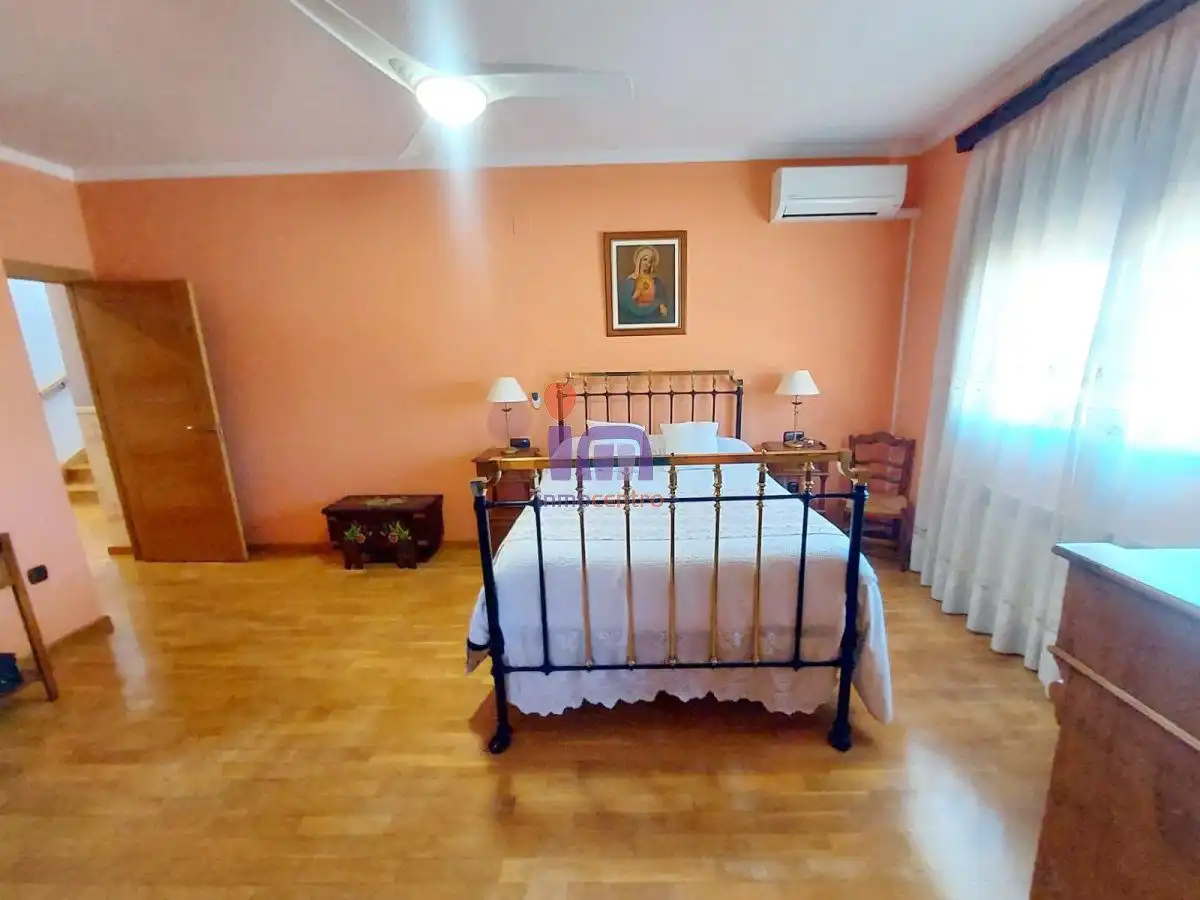 Chalet con piscina en venta en Valdepeñas, imagen 21
