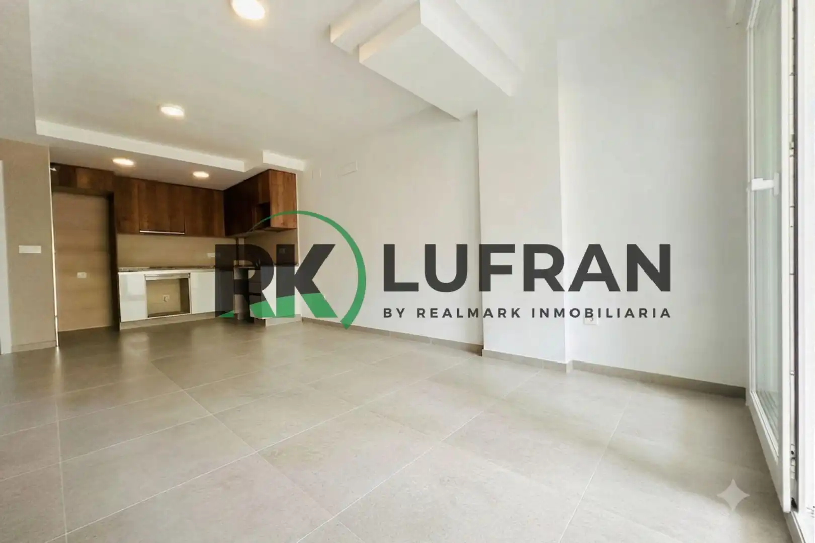 Flat with terrace for sale in Plaza de Toros - Avenida Chapí - Trinquete, imagen 2