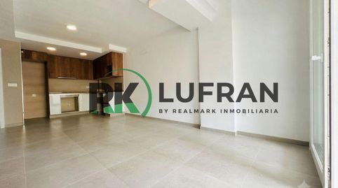 Foto 2 de Piso en venta en Plaza de Toros - Avenida Chapí - Trinquete, Elda