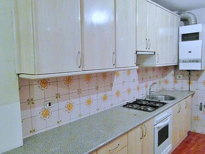 Kitchen of Flat for sale in Pontevedra Capital 